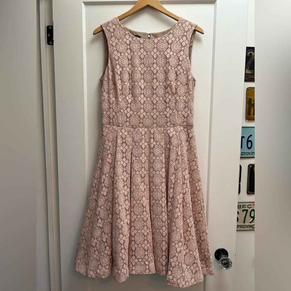 Magnifique robe mi-longue Jones New York gr 8